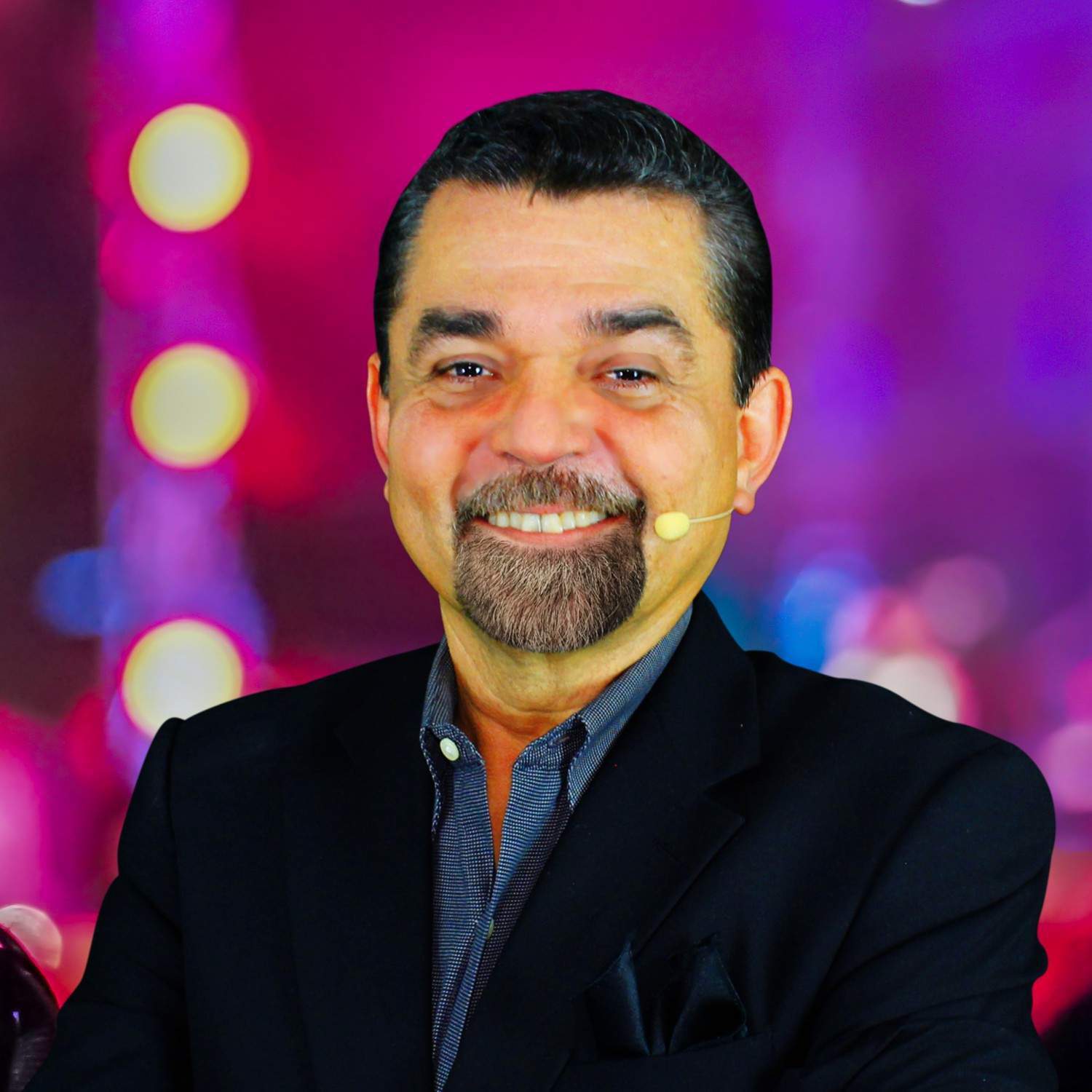 Ernesto Yturralde, Facilitador de talleres de Team Building
