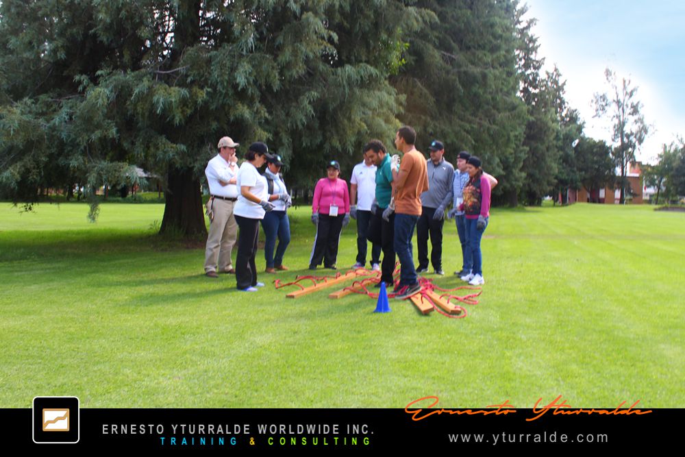 Coach Talleres de Cuerdas | Dinámicas de Grupos y Actividades para Team Building Empresarial